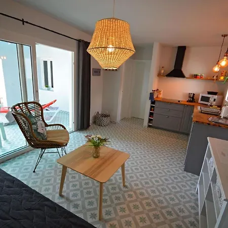 Апартаменты In Mit Terrasse, Gemeinsamem Pool Und Grill *